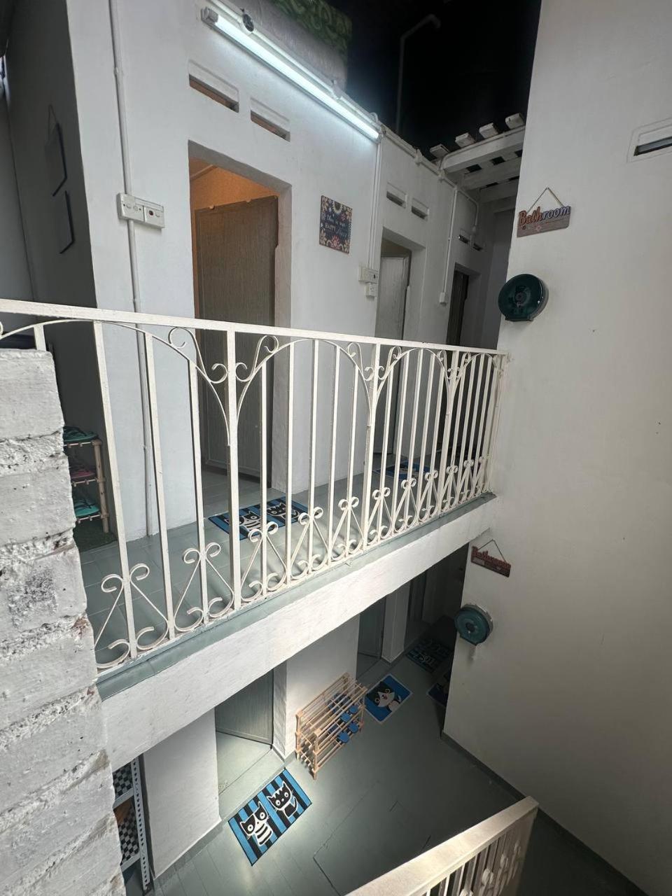 Spot On 90898 Kasturi Alley Guest House & Cat Hotel Melaka Zewnętrze zdjęcie